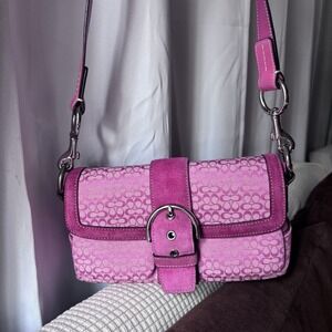 Vintage Y2K Pink Coach SoHo Signature Flap Shoulder Bag Style No. 1463